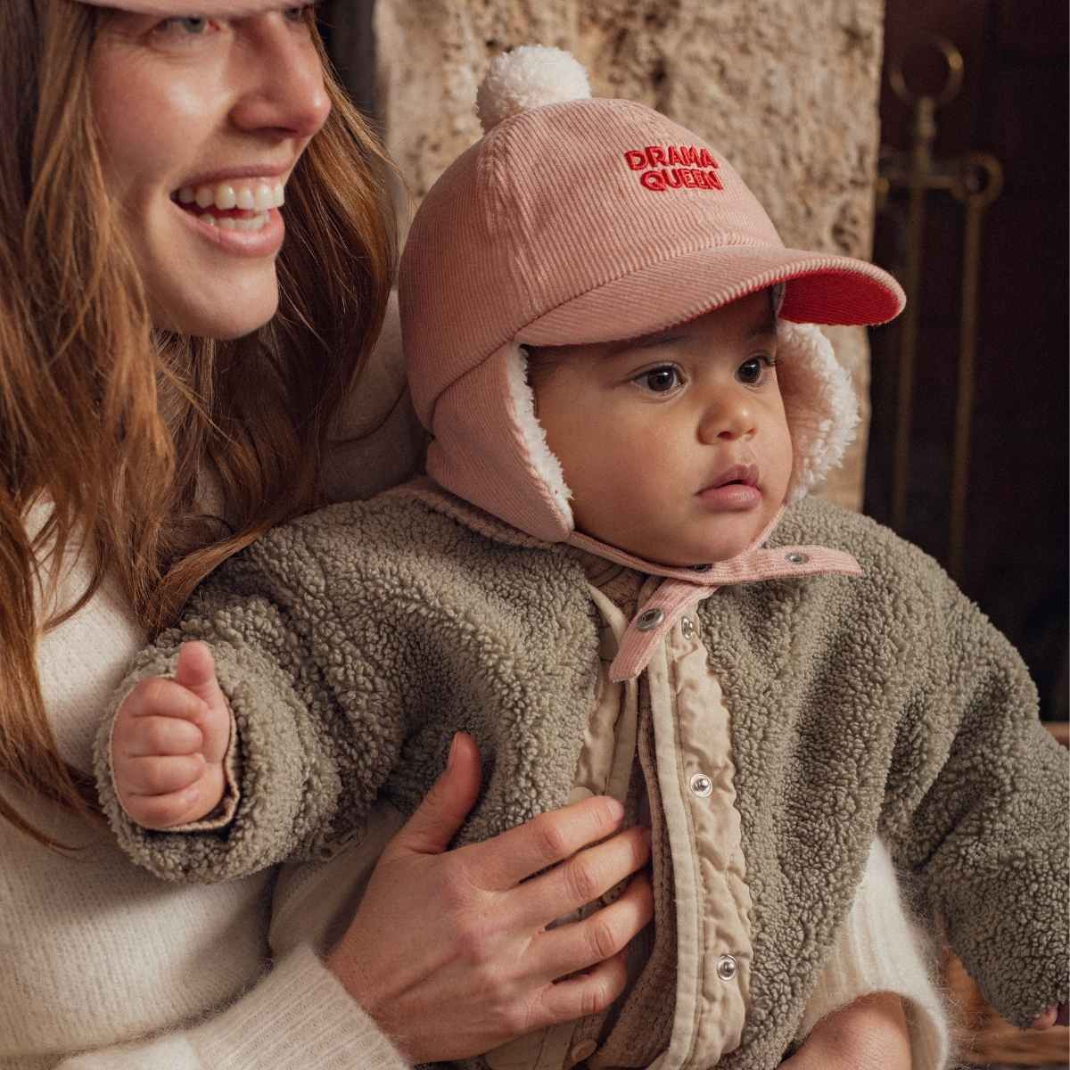 chapka-bebe-enfant-chamaye-assorti-parent-enfant-casquette-papa-fils-cadeau-fete-des-peres-bonnet-mere-fille-cadeau-naissance-maman-bebe-matchy-matchy-cadeau-original-famille-broderie-drama-queen