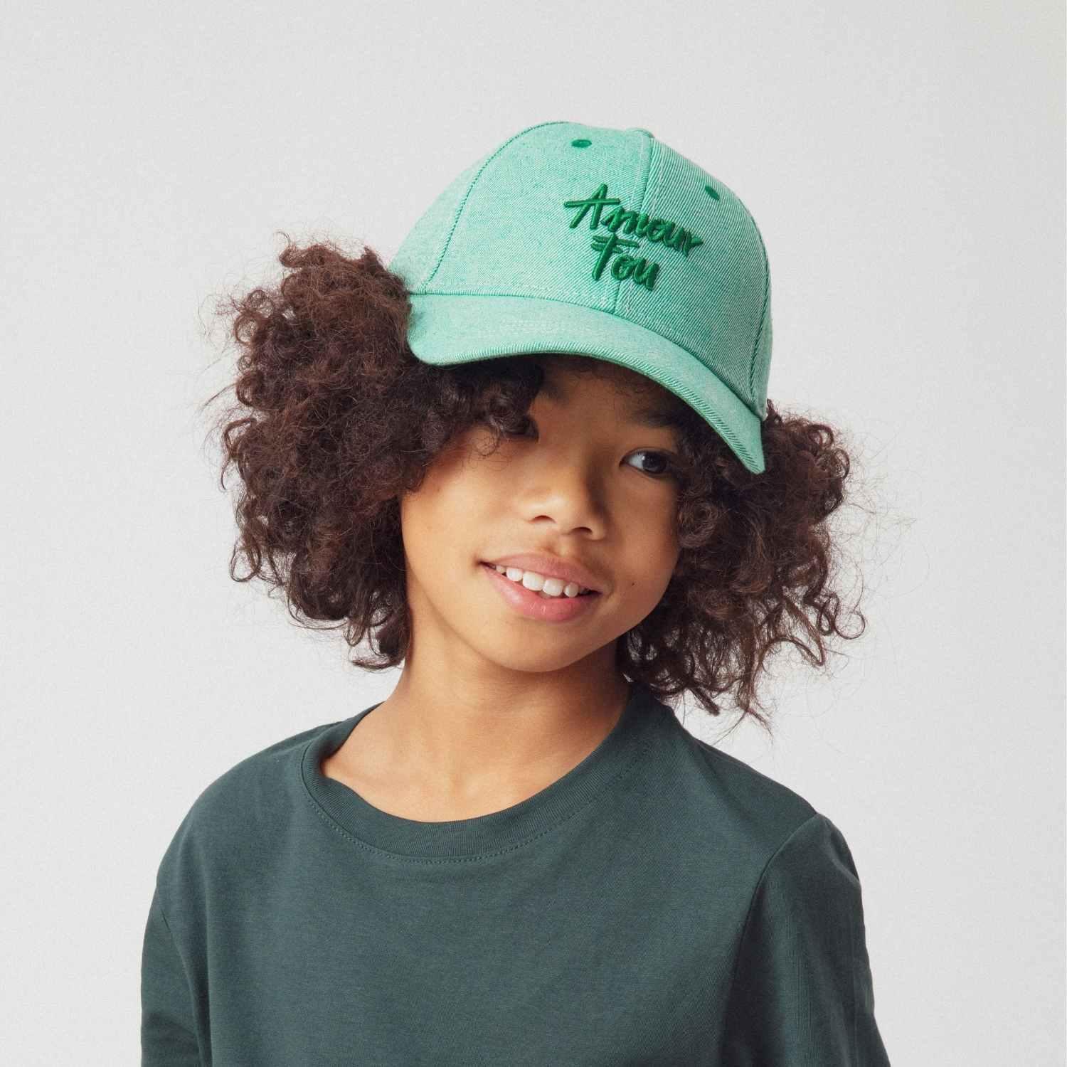 casquette-bebe-enfant-parent-chamaye-assorti-papa-maman-enfant-casquette-papa-fils-cadeau-fete-des-peres-casquette-mere-fille-cadeau-naissance-maman-bebe-cadeau-original-famille-casquette-personnalisable-broderie-amour-fou
