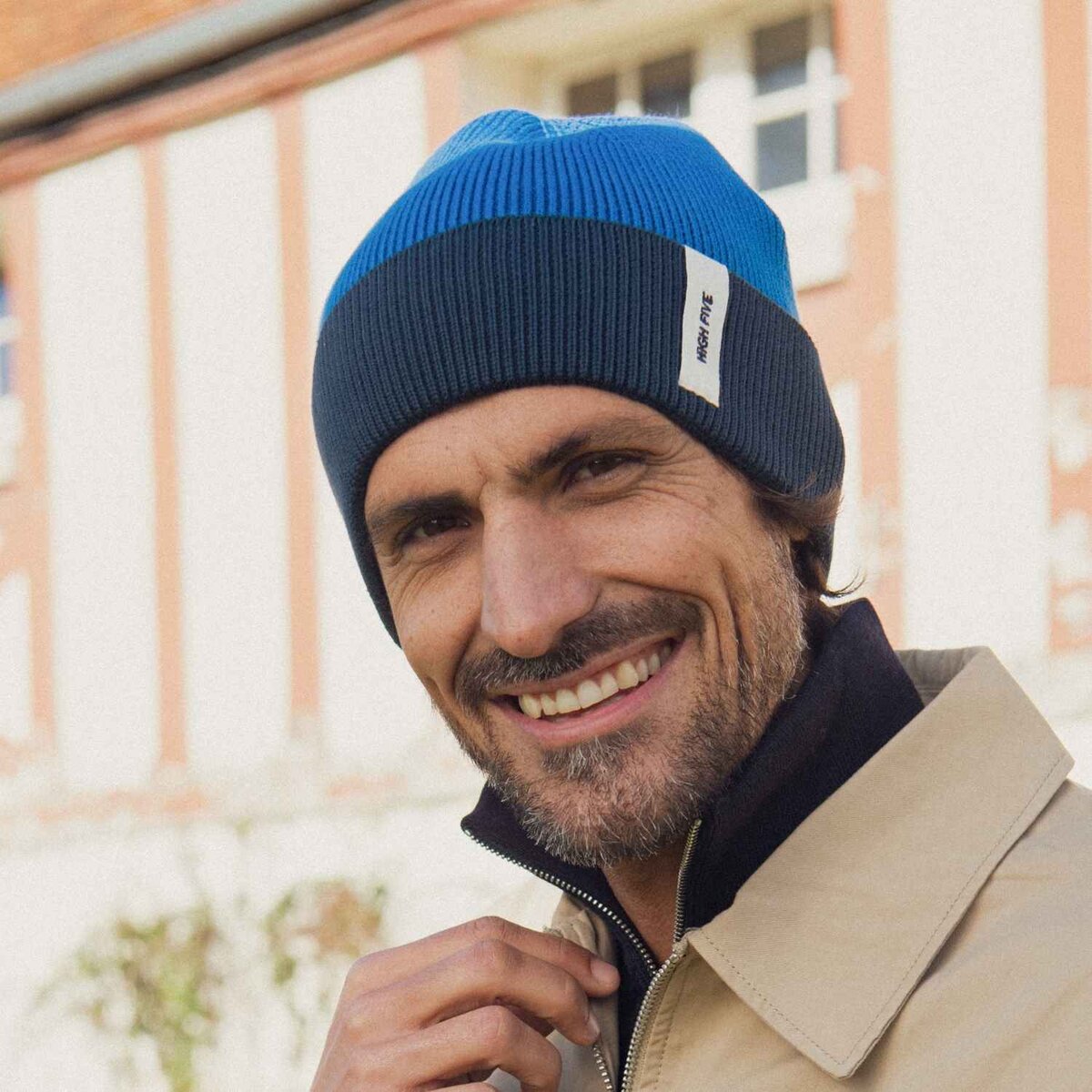 bonnet-bebe-enfant-papa-maman-chamaye-assorti-parent-enfant-bonnet-papa-fils-cadeau-fete-des-peres-bonnet-mere-fille-cadeau-naissance-maman-bebe-matchy-matchy-cadeau-original-famille-broderie-high-five