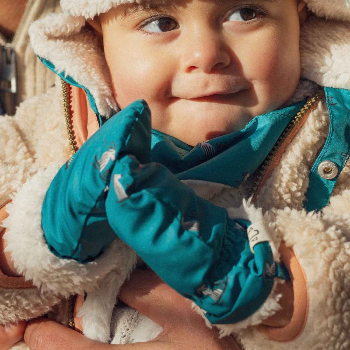 moufle-enfant-imperméable-cadeau-hiver-bébé-cadeau-anniversaire-petit-garcon-matchy-matchy-cadeau-famille-cadeau-pere-fils-original-cadeau-mere-fille-pratique-matchy-matchy-cadeaux-noel-famille-marque-francaise-motif