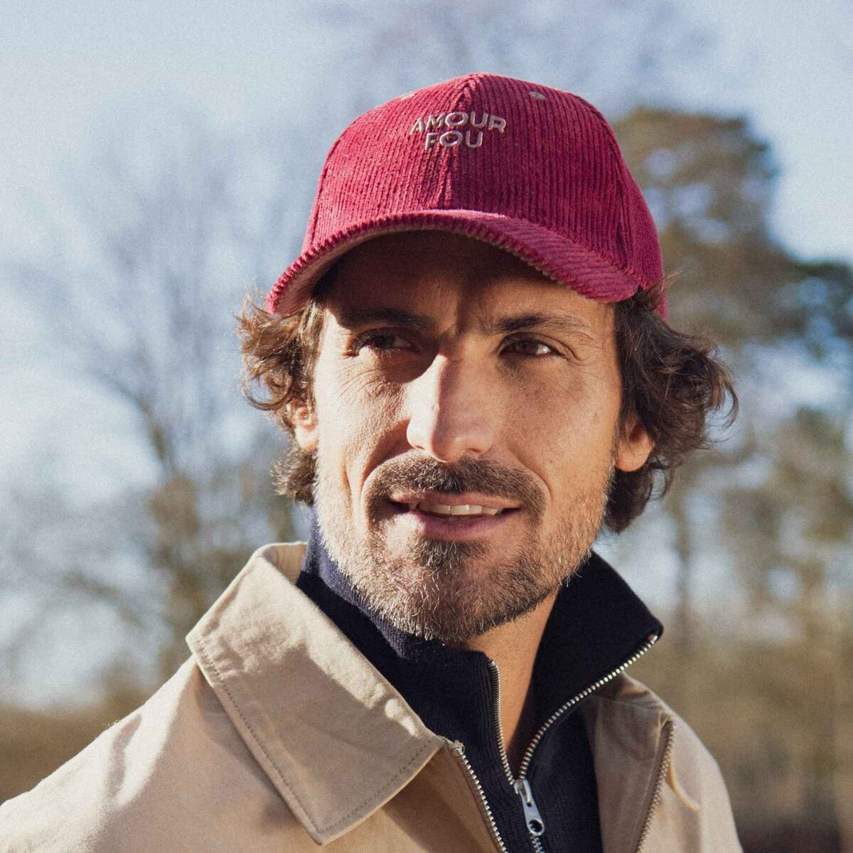 casquette-bebe-enfant-parent-chamaye-assorti-papa-maman-enfant-casquette-papa-fils-cadeau-fete-des-peres-casquette-mere-fille-cadeau-naissance-maman-bebe-cadeau-original-famille-casquette-personnalisable-broderie-amour-fou-bordeaux