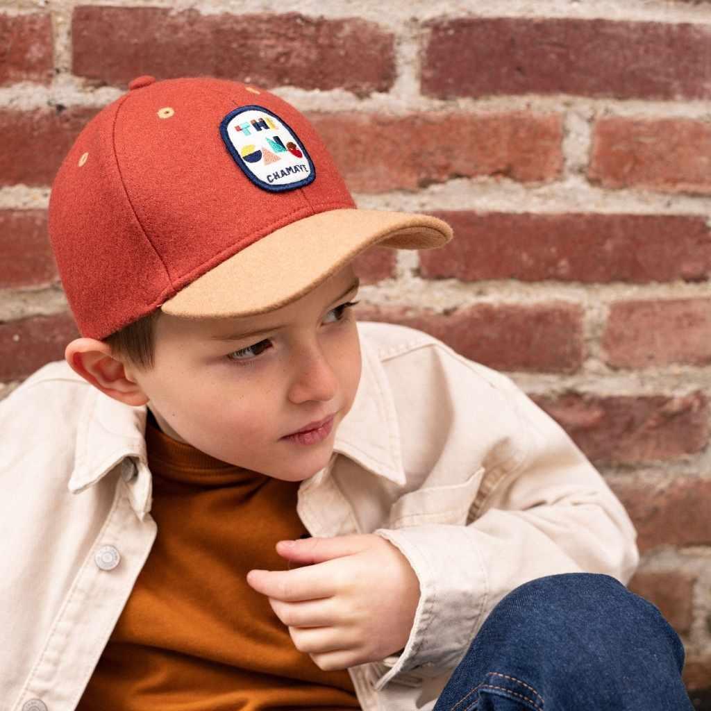 casquette-bebe-enfant-parent-chamaye-assorti-papa-maman-enfant-casquette-papa-fils-cadeau-fete-des-peres-casquette-mere-fille-cadeau-naissance-maman-bebe-cadeau-original-famille-casquette-personnalisable-broderie-cosmic-girl-cadeau-jeune-maman-maternite-cadeau-naissance-original-jeune-parent-casquette-fille-rose-velours-cotelemarque-francaise-production-ecoresponsable