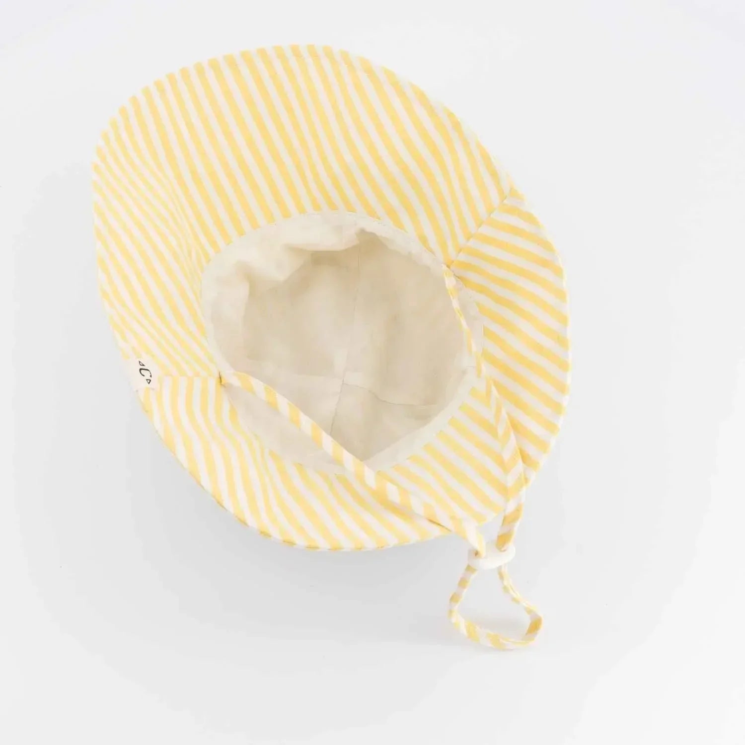 chapeau-bebe-enfant-soleil-chamaye-assorti-papa-maman-enfant-casquette-papa-fils-cadeau-fete-des-peres-casquette-mere-fille-cadeau-naissance-maman-bebe-cadeau-original-famille-casquette-personnalisable-broderie-sunshine