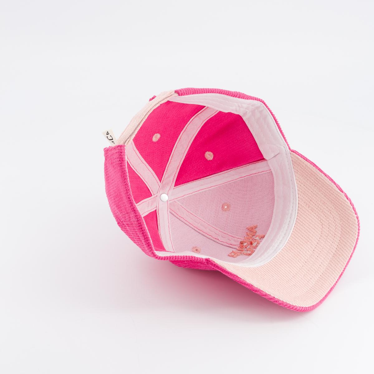 casquette-bebe-enfant-parent-chamaye-assorti-papa-maman-enfant-casquette-papa-fils-cadeau-fete-des-peres-casquette-mere-fille-cadeau-naissance-maman-bebe-cadeau-original-famille-casquette-personnalisable-broderie-amour-fou-rose