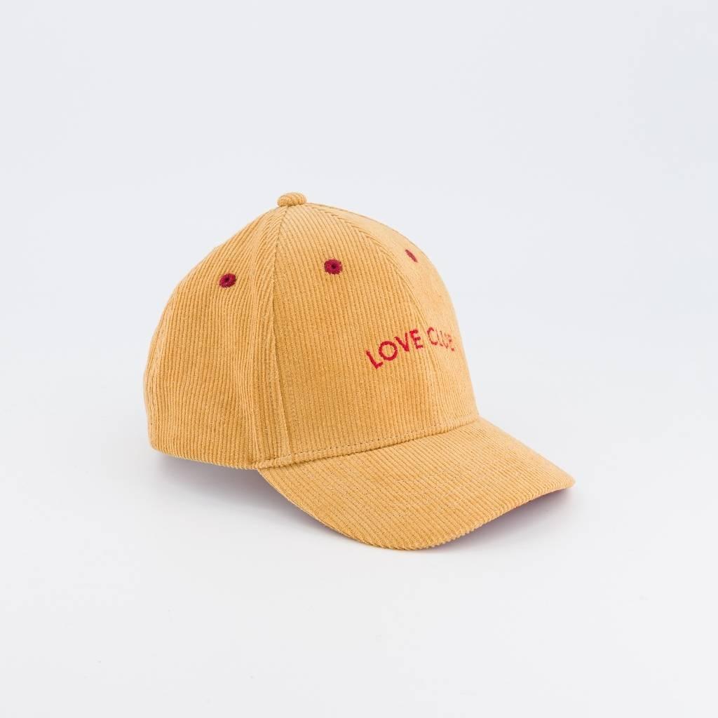 casquette-bebe-enfant-parent-chamaye-assorti-papa-maman-enfant-casquette-papa-fils-cadeau-fete-des-peres-casquette-mere-fille-cadeau-naissance-maman-bebe-cadeau-original-famille-casquette-personnalisable-broderie-cosmic-girl-cadeau-jeune-maman-maternite-cadeau-naissance-original-jeune-parent-casquette-fille-rose-velours-cotelemarque-francaise-production-ecoresponsable