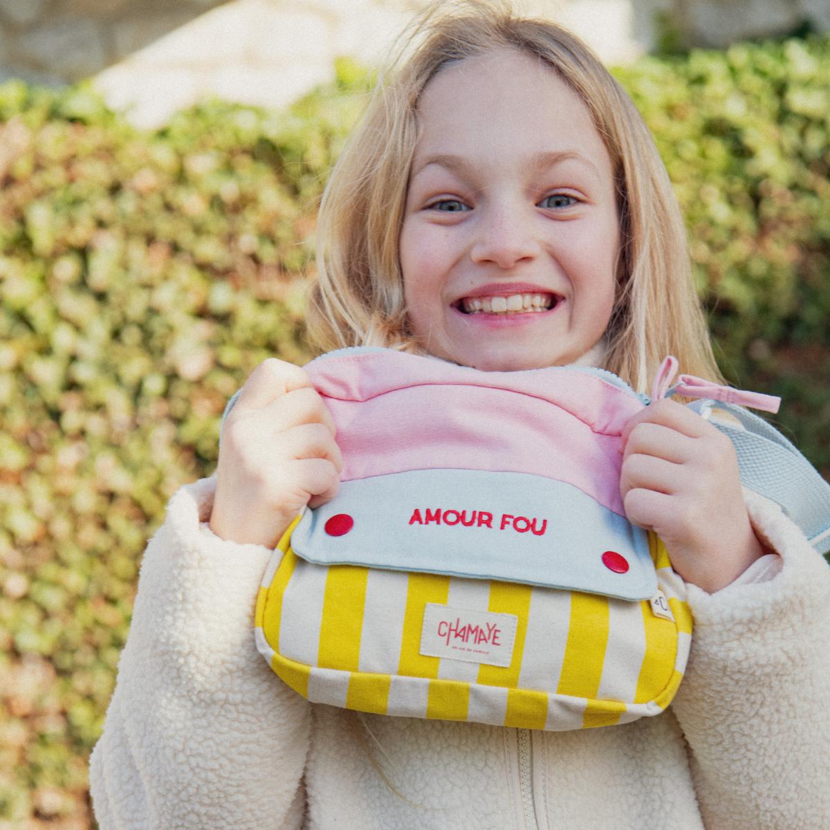 sac-enfant-chamaye-assorti-parent-enfant-sac-bandouliere-matchy-matchy-cadeau-original-famille-broderie-amour-fou