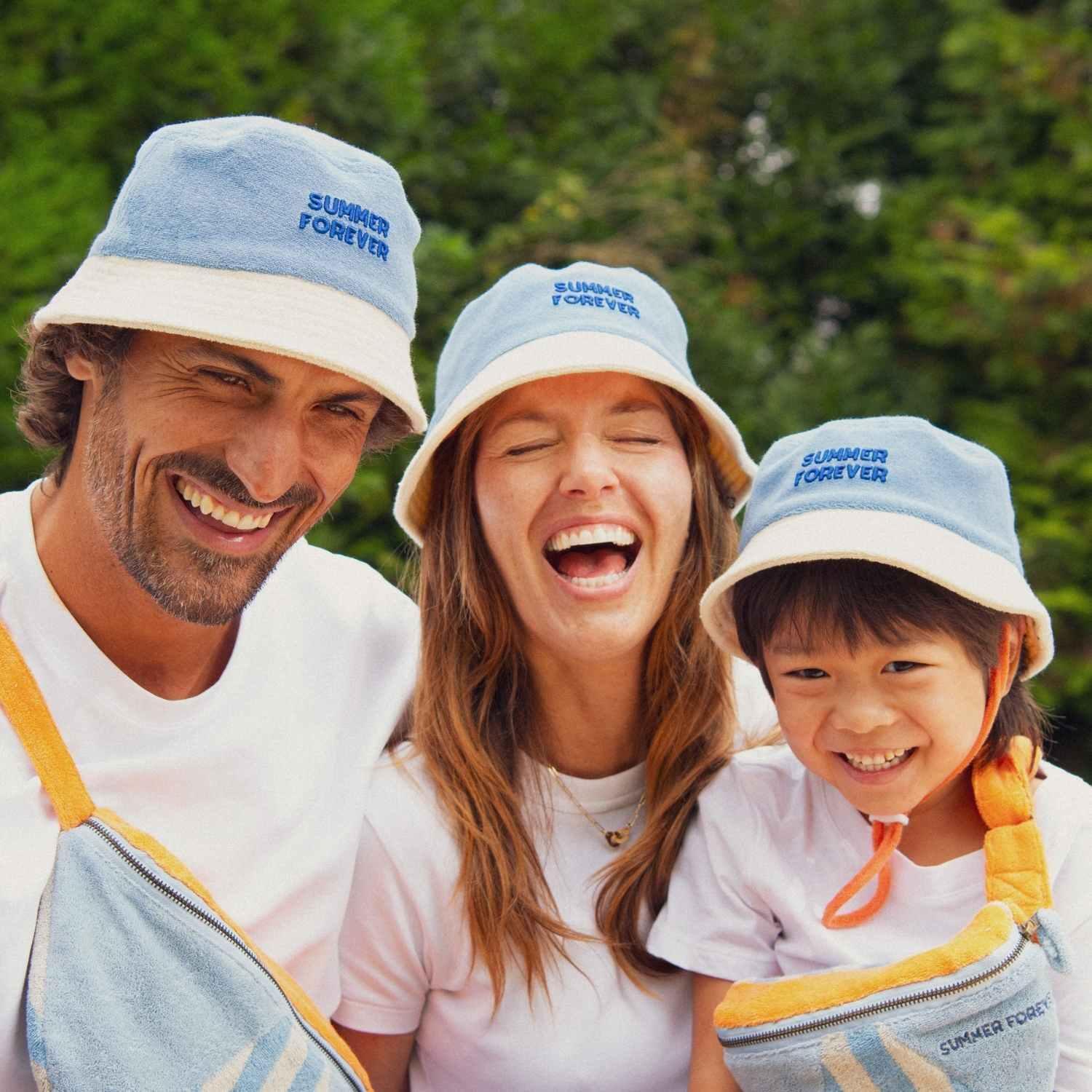 bob-bebe-enfant-parent-chamaye-assorti-papa-maman-enfant-bob-papa-fils-cadeau-fete-des-peres-casquette-mere-fille-cadeau-naissance-maman-bebe-cadeau-original-famille-bob-personnalisable-broderie-éponge-summer-forever