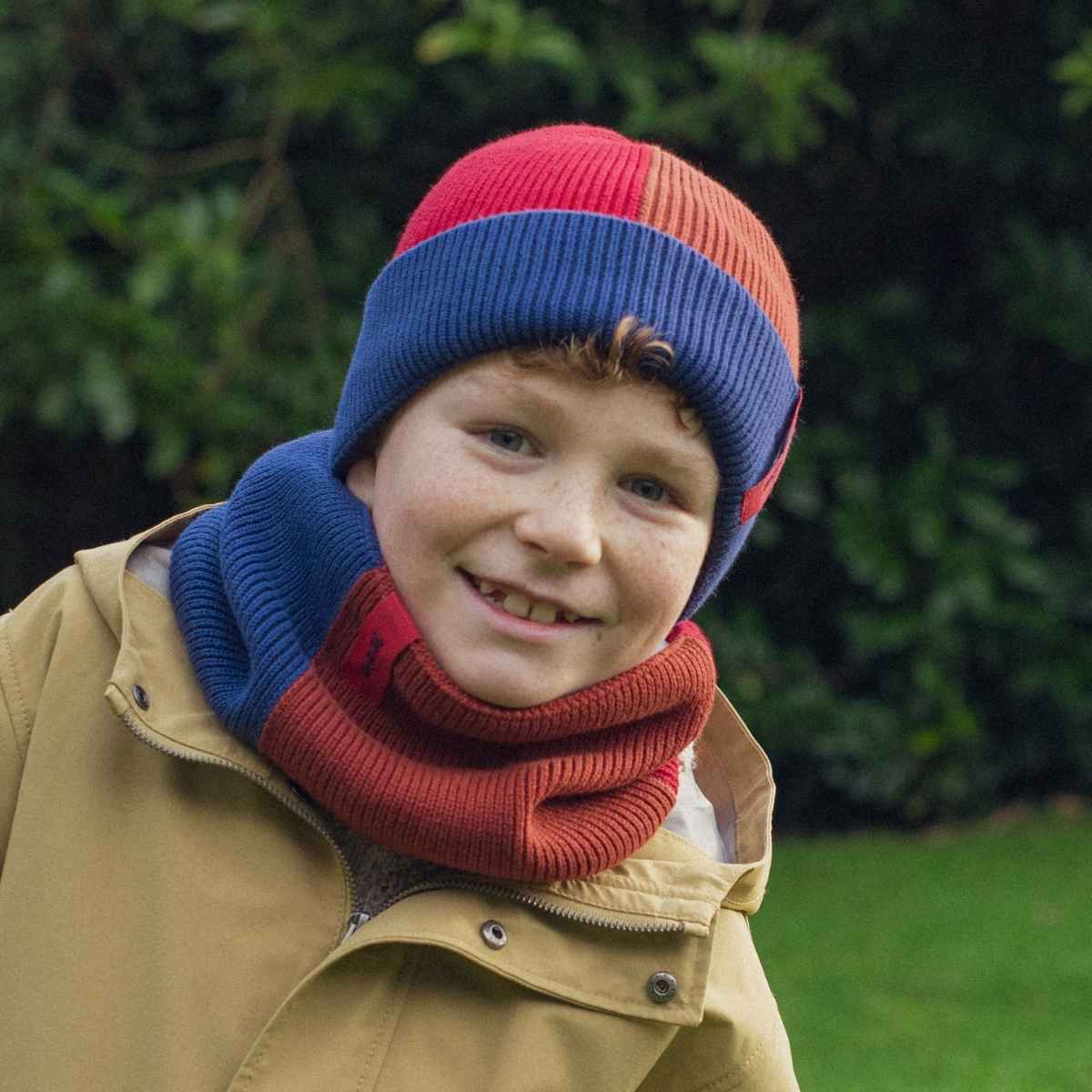 bonnet-bebe-enfant-papa-maman-chamaye-assorti-parent-enfant-bonnet-papa-fils-cadeau-fete-des-peres-bonnet-mere-fille-cadeau-naissance-maman-bebe-matchy-matchy-cadeau-original-famille-broderie-high-five