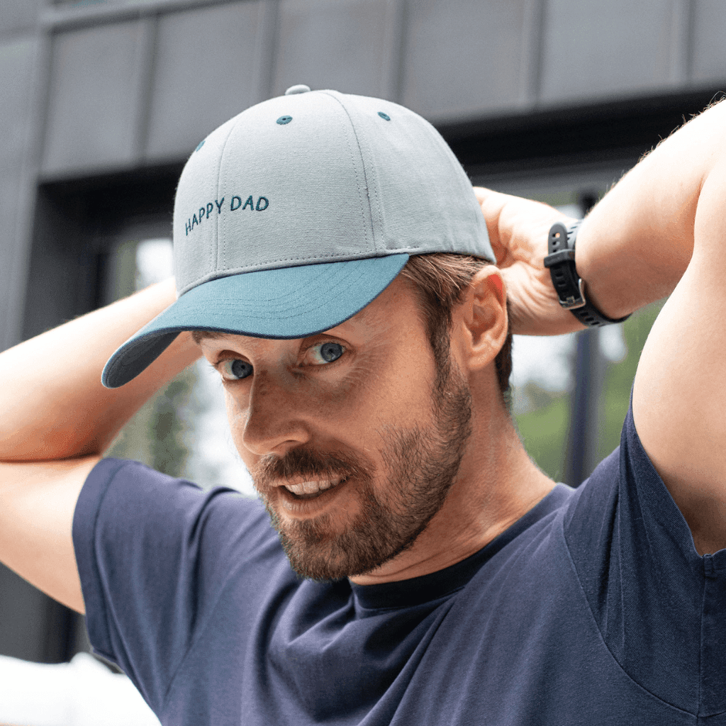 casquette-bebe-enfant-parent-chamaye-assorti-papa-maman-enfant-casquette-papa-fils-cadeau-fete-des-peres-casquette-mere-fille-cadeau-naissance-maman-bebe-cadeau-original-famille-casquette-personnalisable-broderie-happy-kid