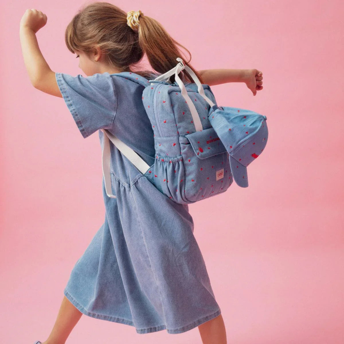 sac-à-dos-enfant-adulte-papa-maman-chamaye-assorti-parent-enfant-sac-papa-fils-cadeau-fete-des-peres-sac-mere-fille-cadeau-naissance-maman-matchy-matchy-cadeau-original-famille-broderie-motif-rentreescolaire-boom-badaboom
