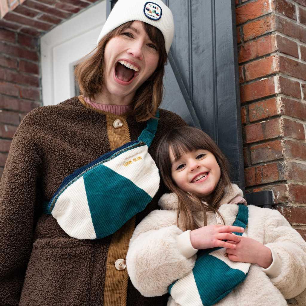 banane-parent-enfant-velours-cotele-banane-papa-maman-bebe-cadeau-pere-fils-original-cadeau-mere-fille-pratiquecadeau-hiver-maman-enfant-cadeau-anniversaire-petit-garcon-matchy-matchy-cadeau-famille