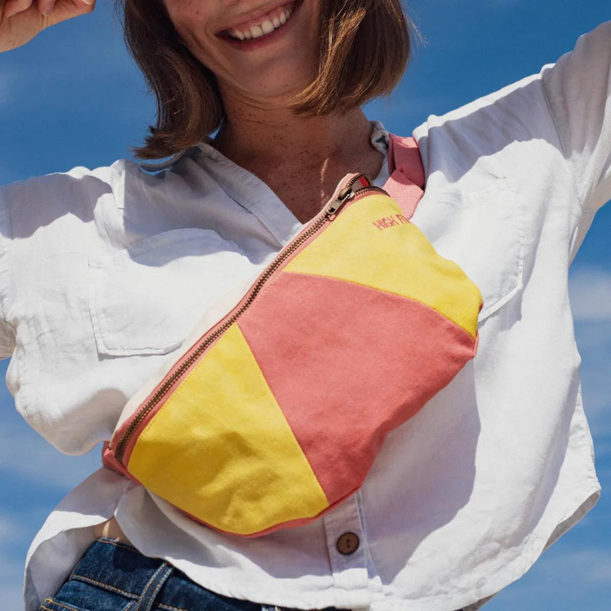 banane-parent-enfant-coton-high-five-banane-papa-maman-mixte-enfant-cadeau-hiver-maman-enfant-cadeau-anniversaire-petit-garcon-matchy-matchy-cadeau-famille-cadeau-pere-fils-original-cadeau-mere-fille-pratique-matchy-matchy-cadeaux-noel-famille-marque-francaise