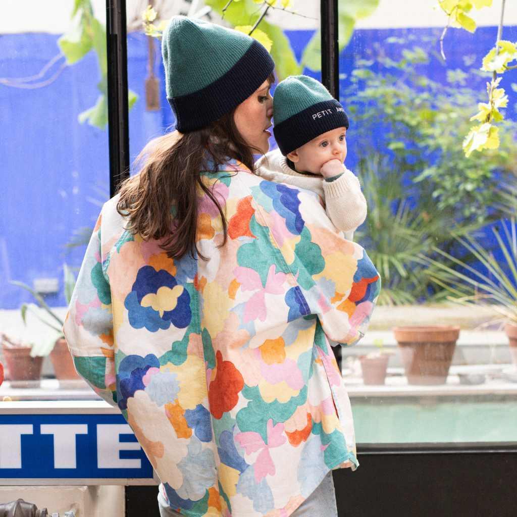 bonnet-bebe-enfant-papa-maman-chamaye-assorti-parent-enfant-bonnet-papa-fils-cadeau-fete-des-peres-bonnet-mere-fille-cadeau-naissance-maman-bebe-matchy-matchy-cadeau-original-famille-broderie-petitamour