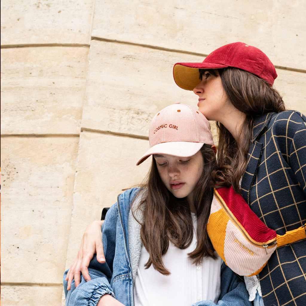 casquette-bebe-enfant-parent-chamaye-assorti-papa-maman-enfant-casquette-papa-fils-cadeau-fete-des-peres-casquette-mere-fille-cadeau-naissance-maman-bebe-cadeau-original-famille-casquette-personnalisable-broderie-