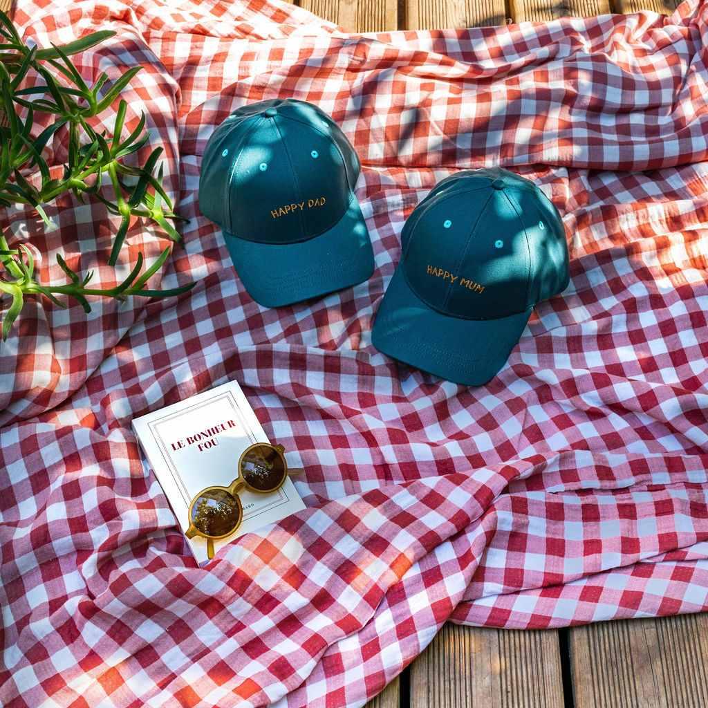 casquette-bebe-enfant-parent-chamaye-assorti-papa-maman-enfant-casquette-papa-fils-cadeau-fete-des-peres-casquette-mere-fille-cadeau-naissance-maman-bebe-cadeau-original-famille-casquette-personnalisable-broderie-happy-mum-cadeau-jeune-parent