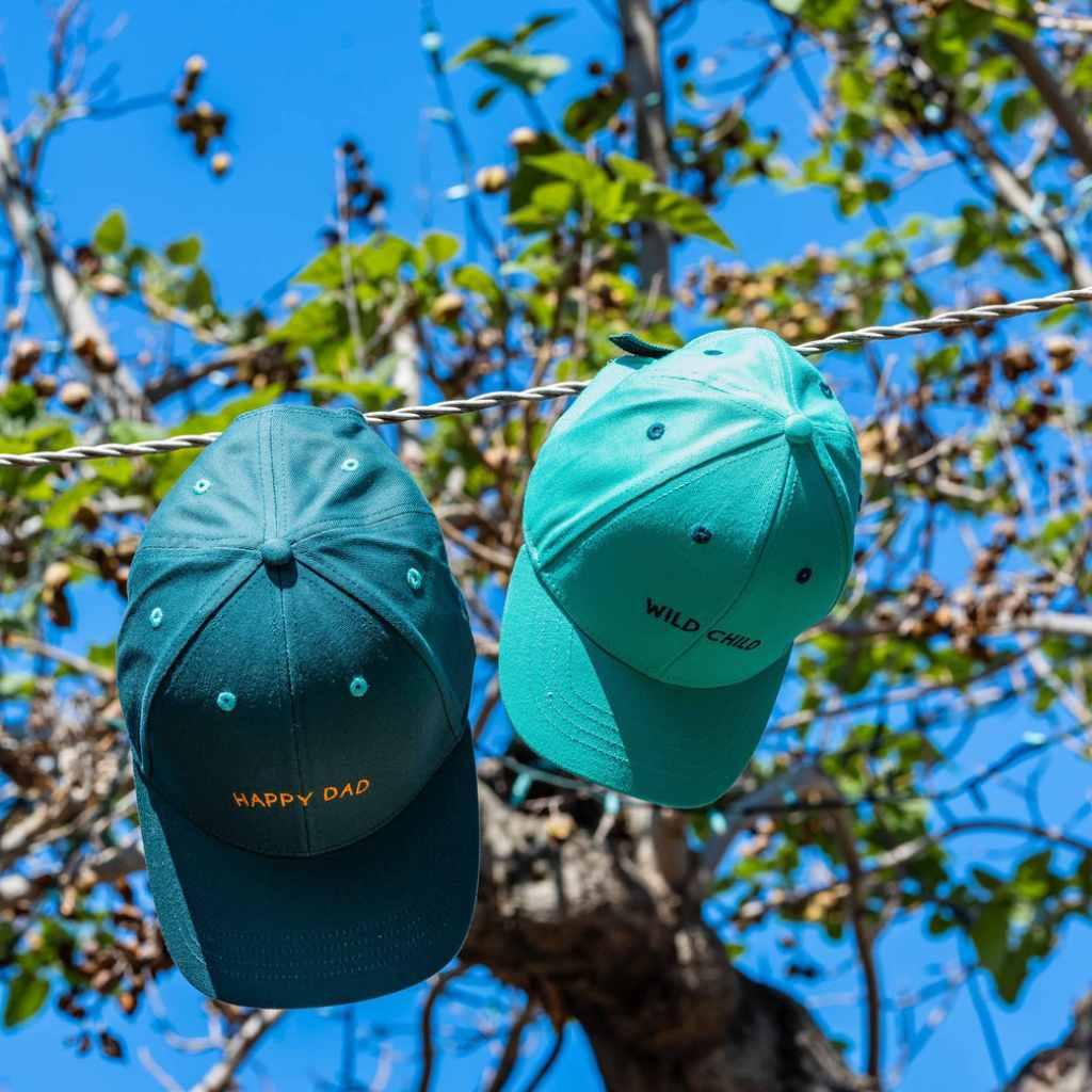 casquette-bebe-enfant-parent-chamaye-assorti-papa-maman-enfant-casquette-papa-fils-cadeau-fete-des-peres-casquette-mere-fille-cadeau-naissance-maman-bebe-cadeau-original-famille-casquette-personnalisable-broderie-happy-dad-casquette-papa