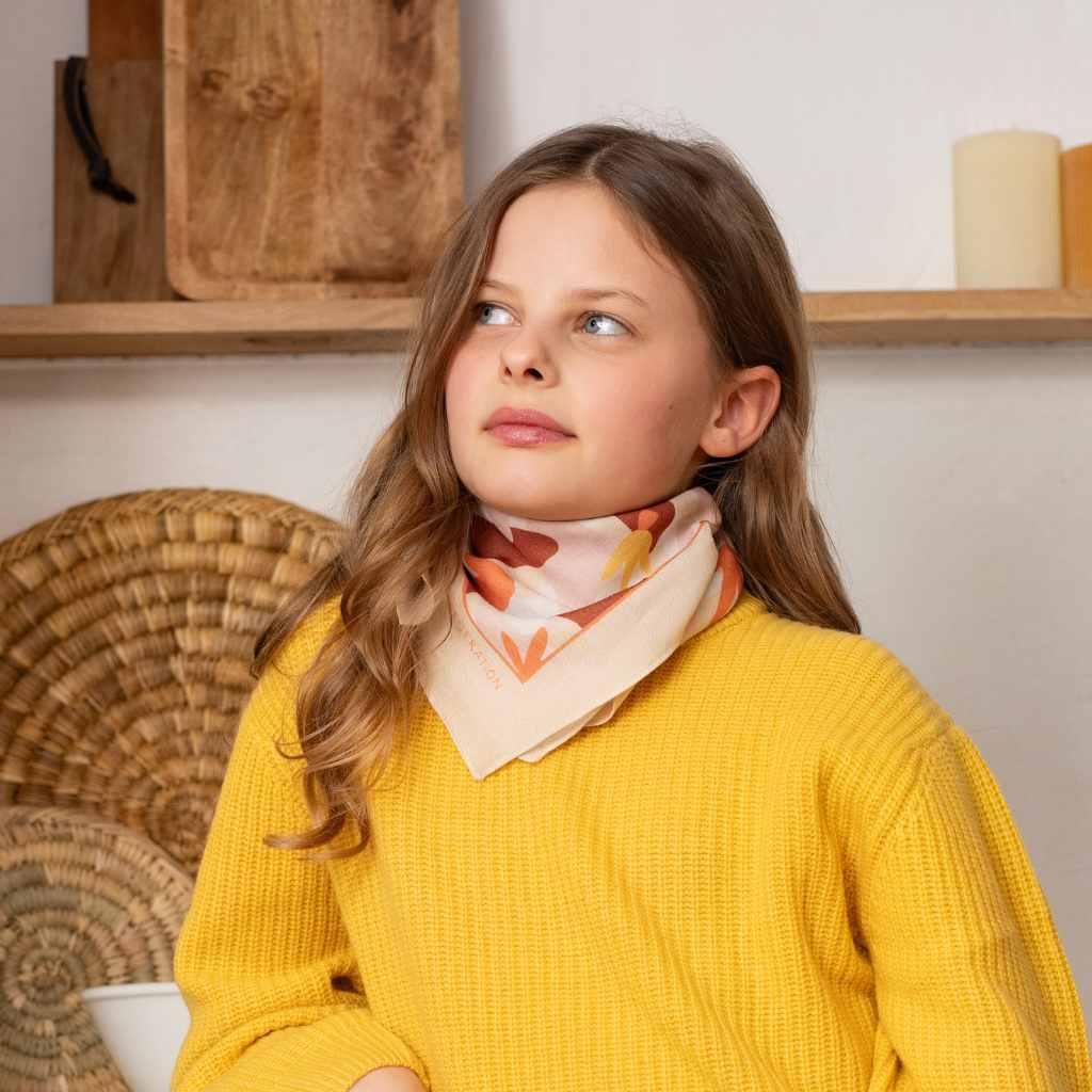 foulards-mere-fille-chamaye-cadeau-maman-fete-des-meres-cadeau-jeune-maman-bebe-marque-ecoresponsable-cadeaux-famille-noel