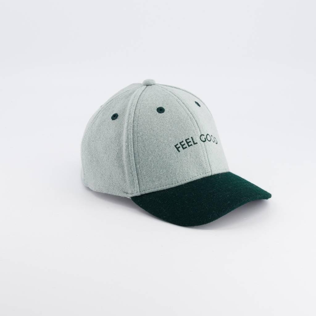 casquette-bebe-enfant-parent-chamaye-assorti-papa-maman-enfant-casquette-papa-fils-cadeau-fete-des-peres-casquette-mere-fille-cadeau-naissance-maman-bebe-cadeau-original-famille-casquette-personnalisable-broderie-cosmic-girl-cadeau-jeune-maman-maternite-cadeau-naissance-original-jeune-parent-casquette-fille-rose-velours-cotelemarque-francaise-production-ecoresponsable