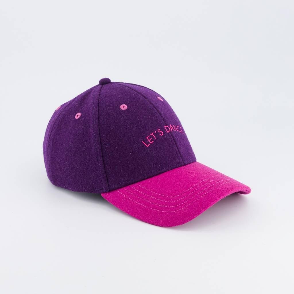 casquette-bebe-enfant-parent-chamaye-assorti-papa-maman-enfant-casquette-papa-fils-cadeau-fete-des-peres-casquette-mere-fille-cadeau-naissance-maman-bebe-cadeau-original-famille-casquette-personnalisable-broderie-cosmic-girl-cadeau-jeune-maman-maternite-cadeau-naissance-original-jeune-parent-casquette-fille-rose-velours-cotelemarque-francaise-production-ecoresponsable
