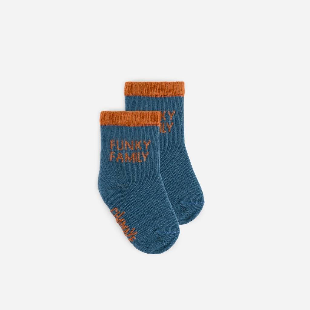 chaussettes-pere-fils-parent-enfant-chamaye-chaussettes-bebe-enfant-coffret-cadeau-naissance-cadeau-mere-fille-idee-cadeau-original-fete-des-peres-chaussettes-broderie-duo-parent-enfant-personnalisable-cadeau-famille-broderie-cosmic-girl-assorti-casquette-pere-fille-cadeau-fete-des-peres-made-in-france