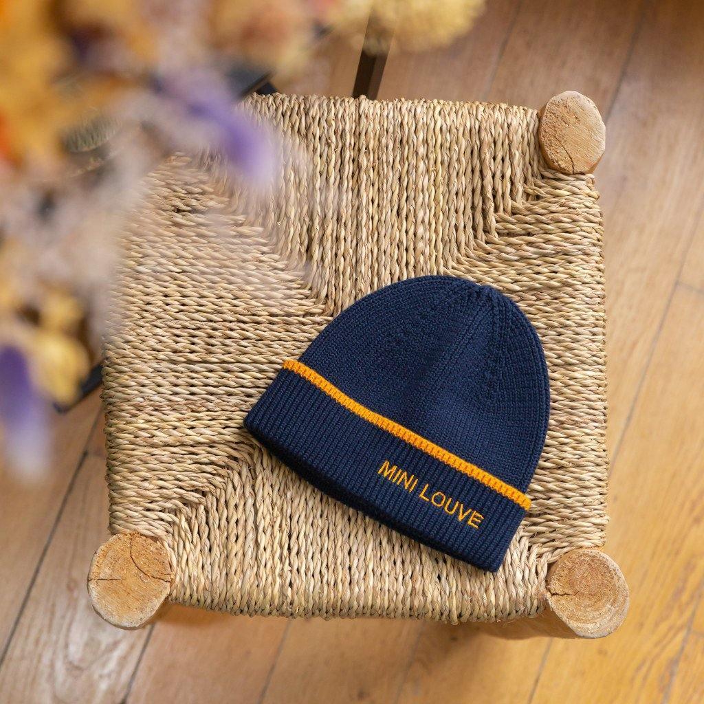 bonnet-bebe-enfant-chamaye-broderie-mini-louve-duo-parent-enfant-idee-cadeau-naissance-original-maman-papa-bebe