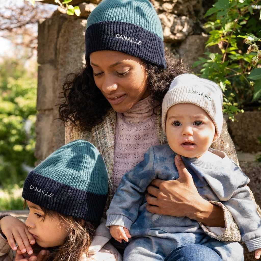 bonnet-bebe-enfant-papa-maman-chamaye-assorti-parent-enfant-bonnet-papa-fils-cadeau-fete-des-peres-bonnet-mere-fille-cadeau-naissance-maman-bebe-matchy-matchy-cadeau-original-famille-broderie-canaille