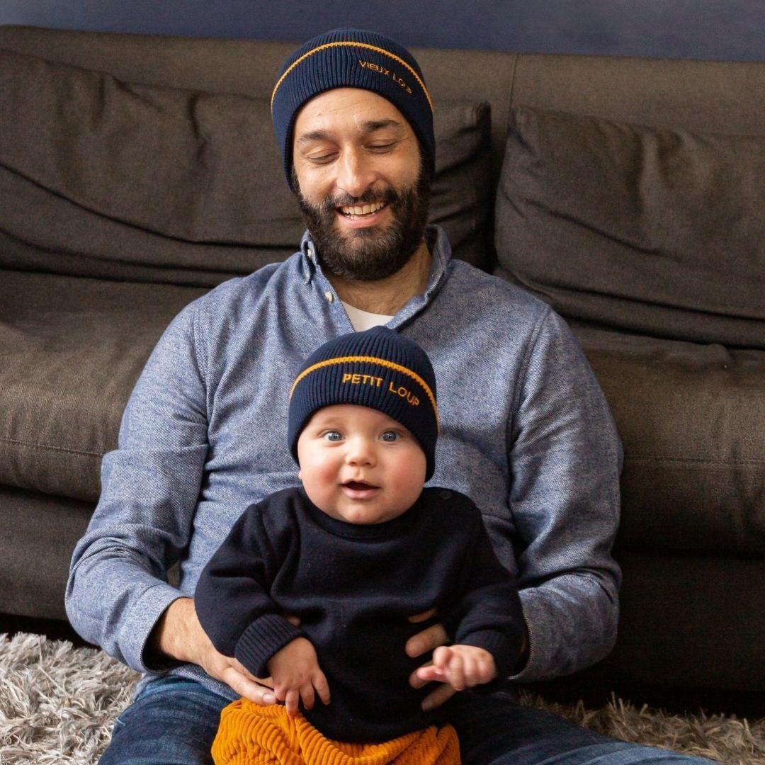 bonnet-bebe-enfant-chamaye-broderie-petit-loup-duo-parent-enfant-idee-cadeau-naissance-original-maman-papa-bebe-coton-biologique