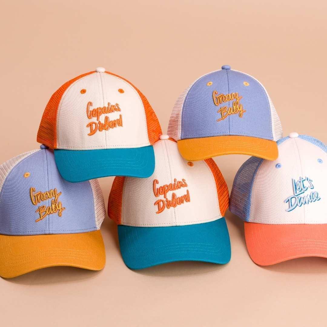 casquette-bebe-enfant-chamaye-assorti-parent-enfant-casquette-papa-fils-cadeau-fete-des-peres-casquette-mere-fille-cadeau-naissance-maman-bebe-matchy-matchy-cadeau-original-famille-broderie-lets-dance-casquette-trucker-mixte-homme-femme
