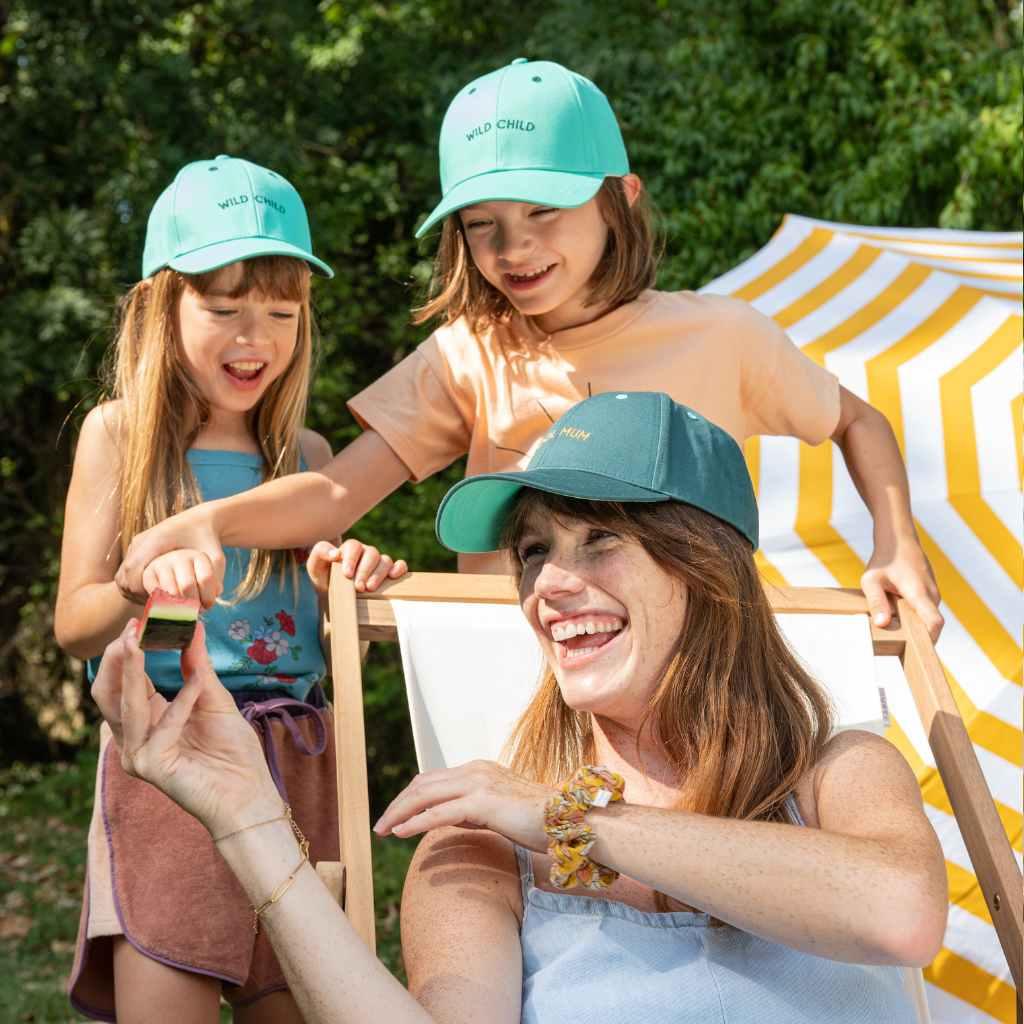 casquette-bebe-enfant-parent-chamaye-assorti-papa-maman-enfant-casquette-papa-fils-cadeau-fete-des-peres-casquette-mere-fille-cadeau-naissance-maman-bebe-cadeau-original-famille-matchy-matchy-chapeau-soleil-anti-uv-bebe-casquette-garcon-personnalisable-casquette-fille-broderie-happy-mum