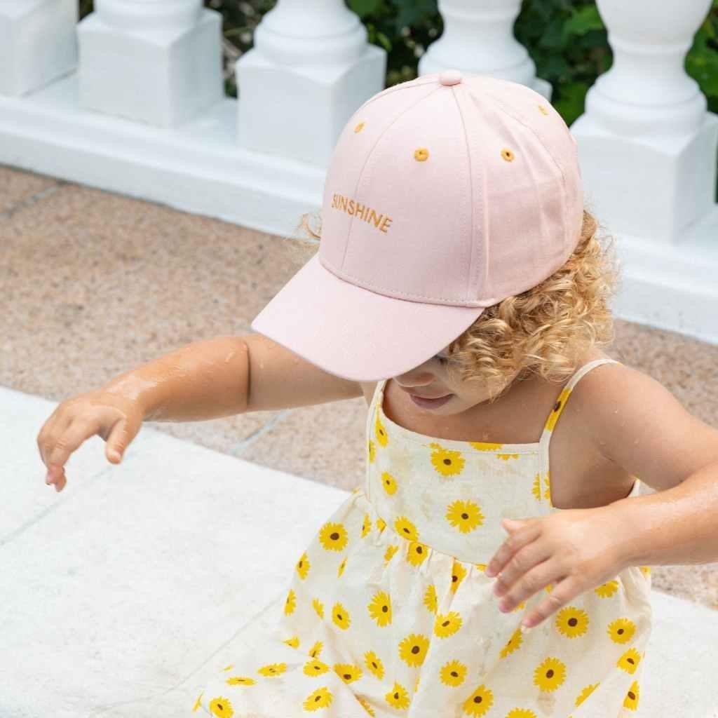 casquette-bebe-enfant-parent-chamaye-assorti-papa-maman-enfant-casquette-papa-fils-cadeau-fete-des-peres-casquette-mere-fille-cadeau-naissance-maman-bebe-cadeau-original-famille-matchy-matchy-chapeau-soleil-anti-uv-bebe-casquette-garcon-personnalisable-casquette-fille-broderie-sunshine