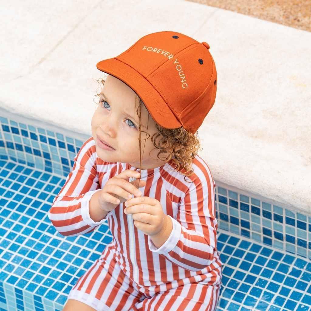 casquette-bebe-enfant-chamaye-assorti-parent-enfant-casquette-papa-fils-cadeau-fete-des-peres-casquette-mere-fille-cadeau-naissance-maman-bebe-matchy-matchy-cadeau-original-famille-broderie-forever-young