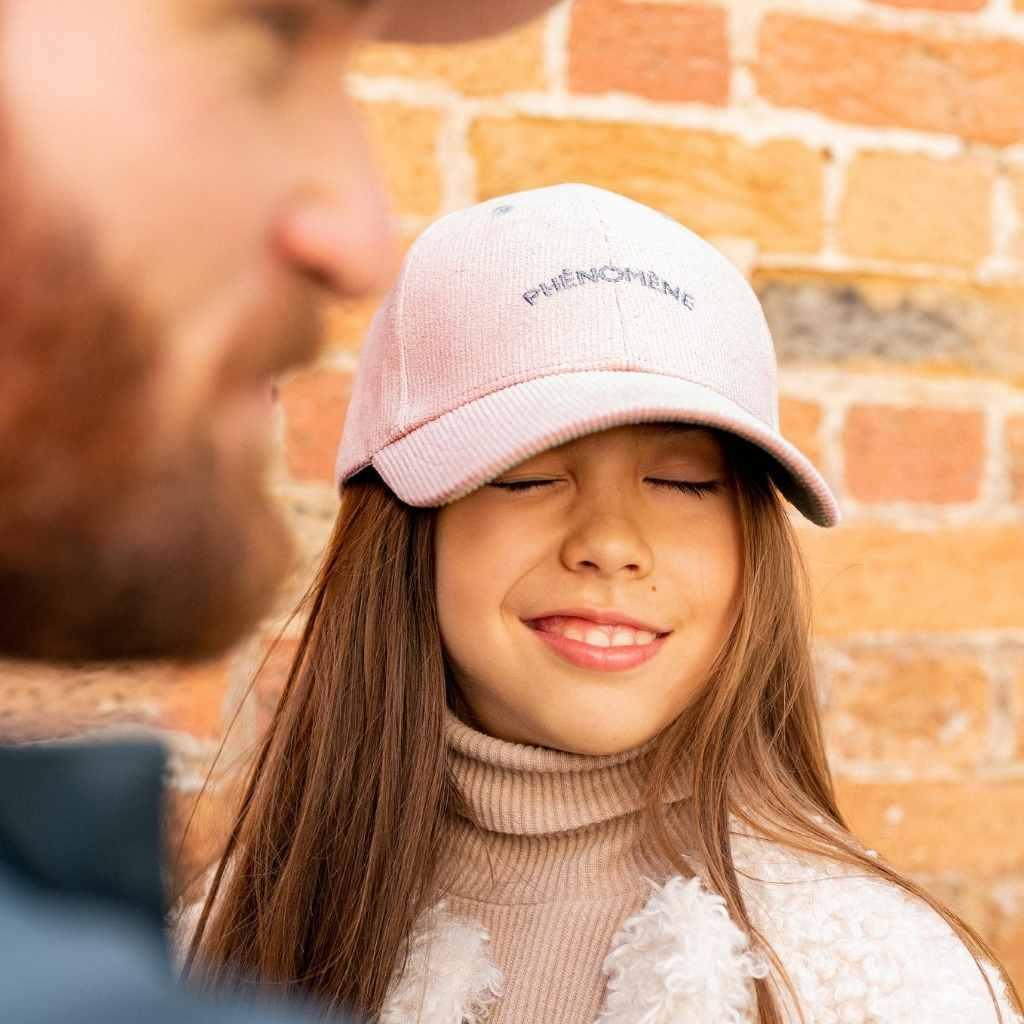 casquette-bebe-enfant-parent-chamaye-assorti-papa-maman-enfant-casquette-papa-fils-cadeau-fete-des-peres-casquette-mere-fille-cadeau-naissance-maman-bebe-cadeau-original-famille-casquette-personnalisable-broderie-phenomene