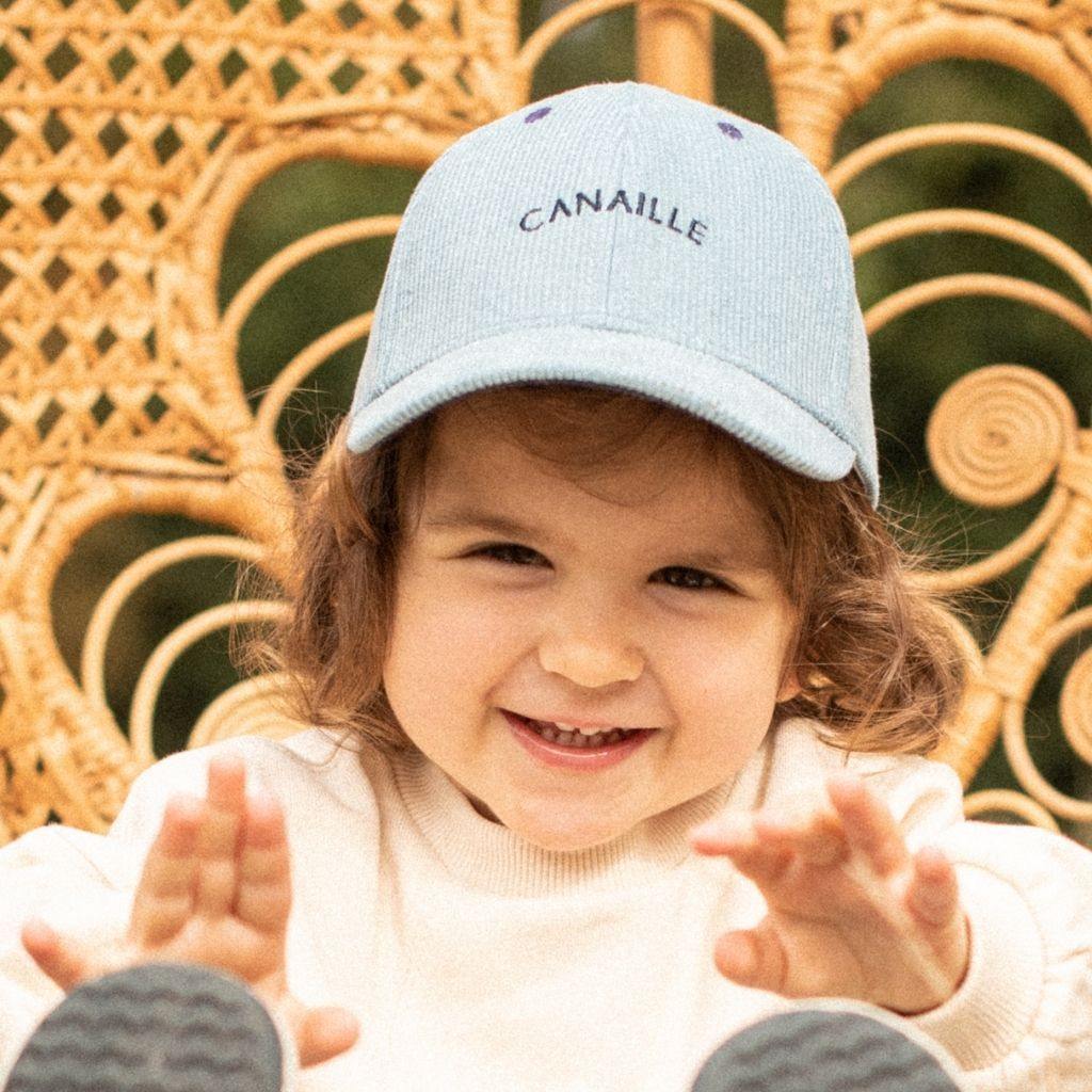 casquette-bebe-enfant-garcon-chamaye-broderie-canaille-chapeau-hiver-enfant-casquette assortie-parent-enfant-cadeau-noel-famille-idee-cadeau-fete-des-peres-originale