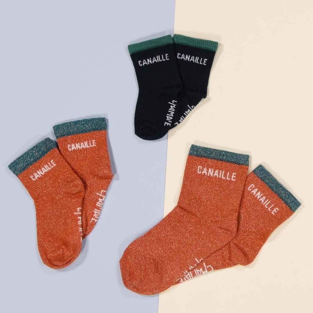 chaussettes-paillettes-parent-enfant-chamaye-chaussettes-bebe-enfant-coffret-cadeau-naissance-cadeau-mere-fille-idee-cadeau-original-fete-des-peres-chaussettes-broderie-duo-parent-enfant-personnalisable-cadeau-famille-broderie-canaille-cadeau-famille