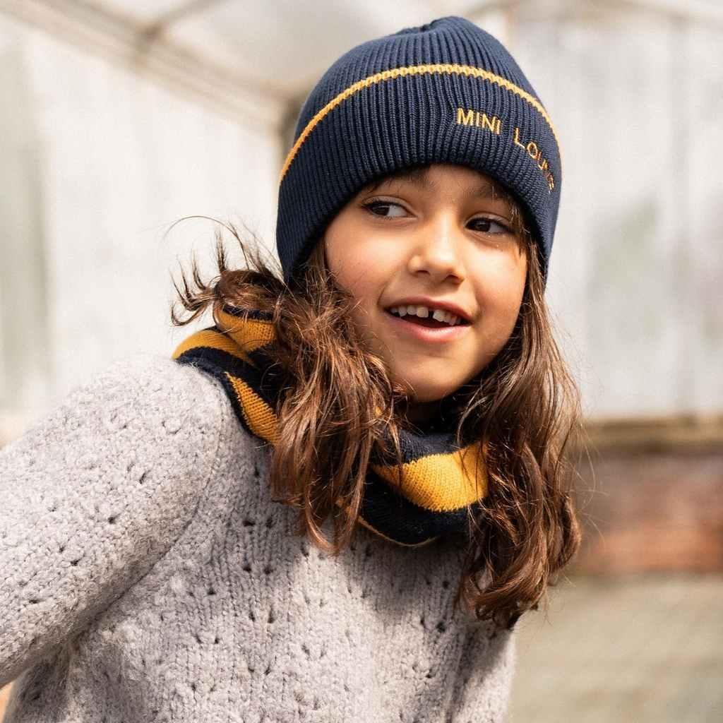 snood-tout-de-cou-moufles-gants-bonnet-bebe-enfant-papa-maman-chamaye-assorti-parent-enfant-bonnet-papa-fils-cadeau-fete-des-peres-bonnet-mere-fille-cadeau-naissance-maman-bebe-matchy-matchy-cadeau-original-famille-broderie-petit-loup-cadeau-jeune-papa-cool-cadeau-maman-bebe-maternite-original-cadeau-famille-protection-froid-bebe-hiver