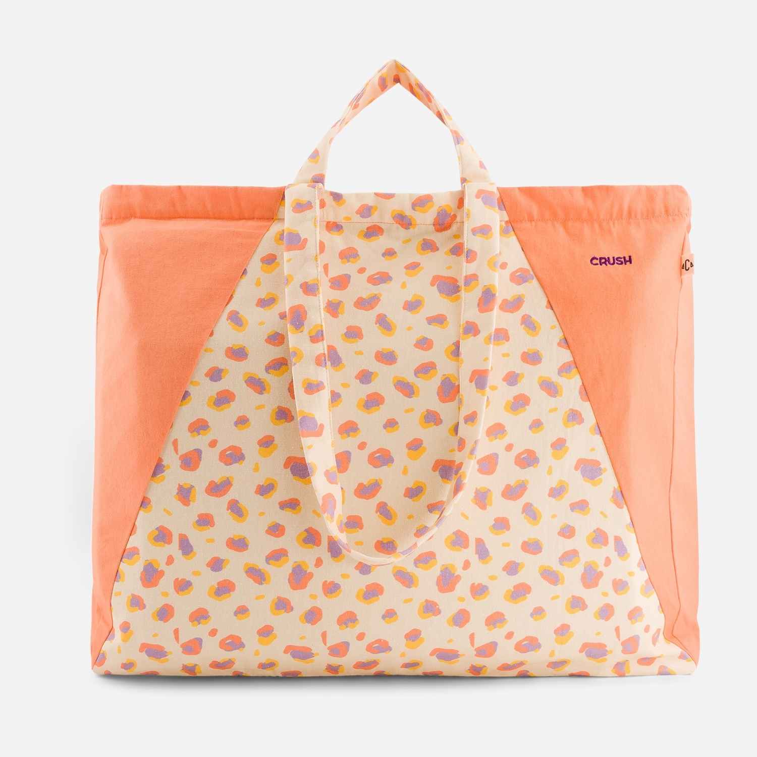 sac-cabas-parent-maman-maxi-cabas-gouter-plage-maman-mixte-cadeau-été-maman-papa-cadeau-anniversaire-fête-de-mères-matchy-matchy-cadeau-famille-cadeau-pere-fils-original-cadeau-mere-fille-pratique-matchy-matchy-cadeaux-noel-famille-marque-francaise-leopard-motif-crush