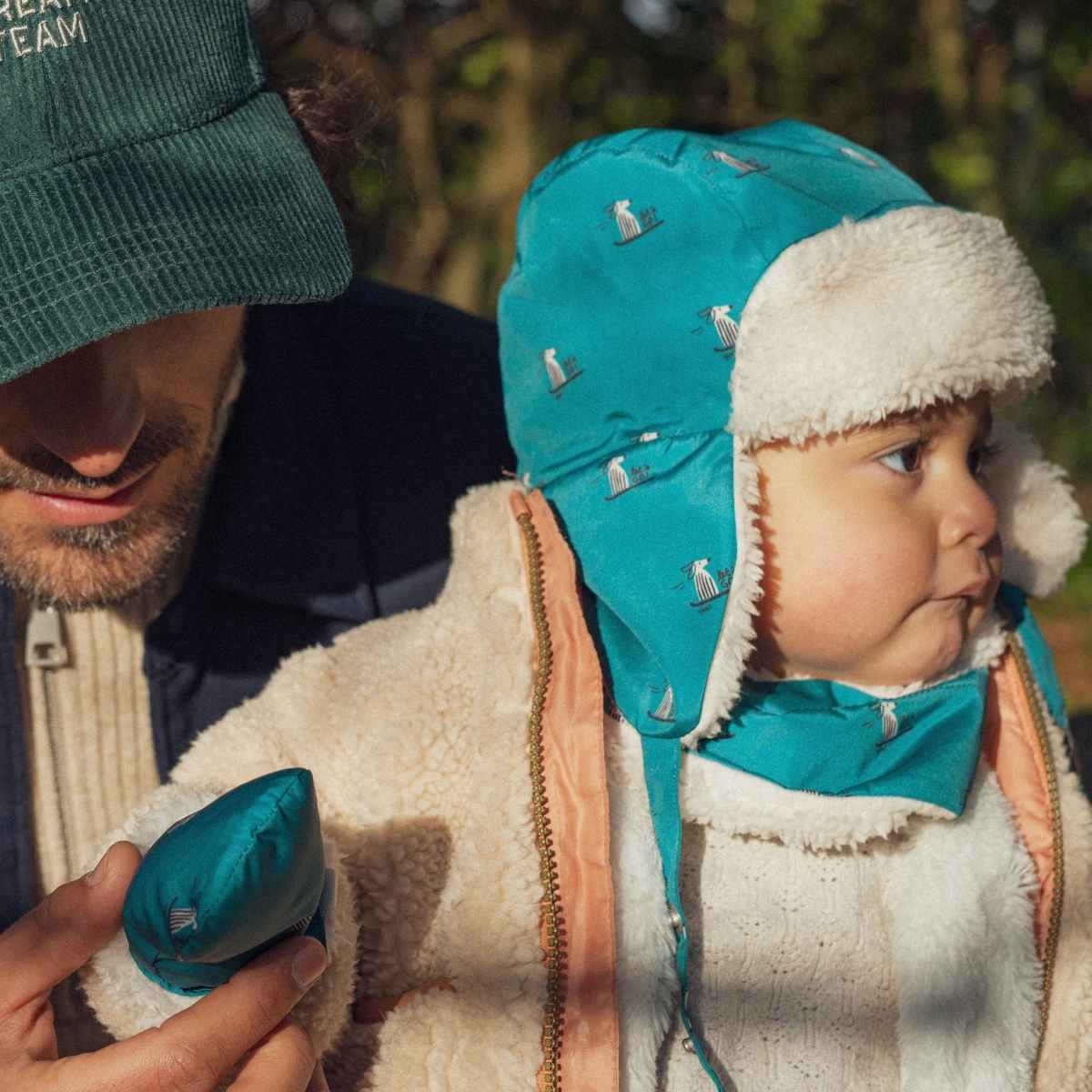 chapka-bebe-enfant-chamaye-assorti-parent-enfant-casquette-papa-fils-cadeau-fete-des-peres-bonnet-mere-fille-cadeau-naissance-maman-bebe-matchy-matchy-cadeau-original-famille-broderie-motif