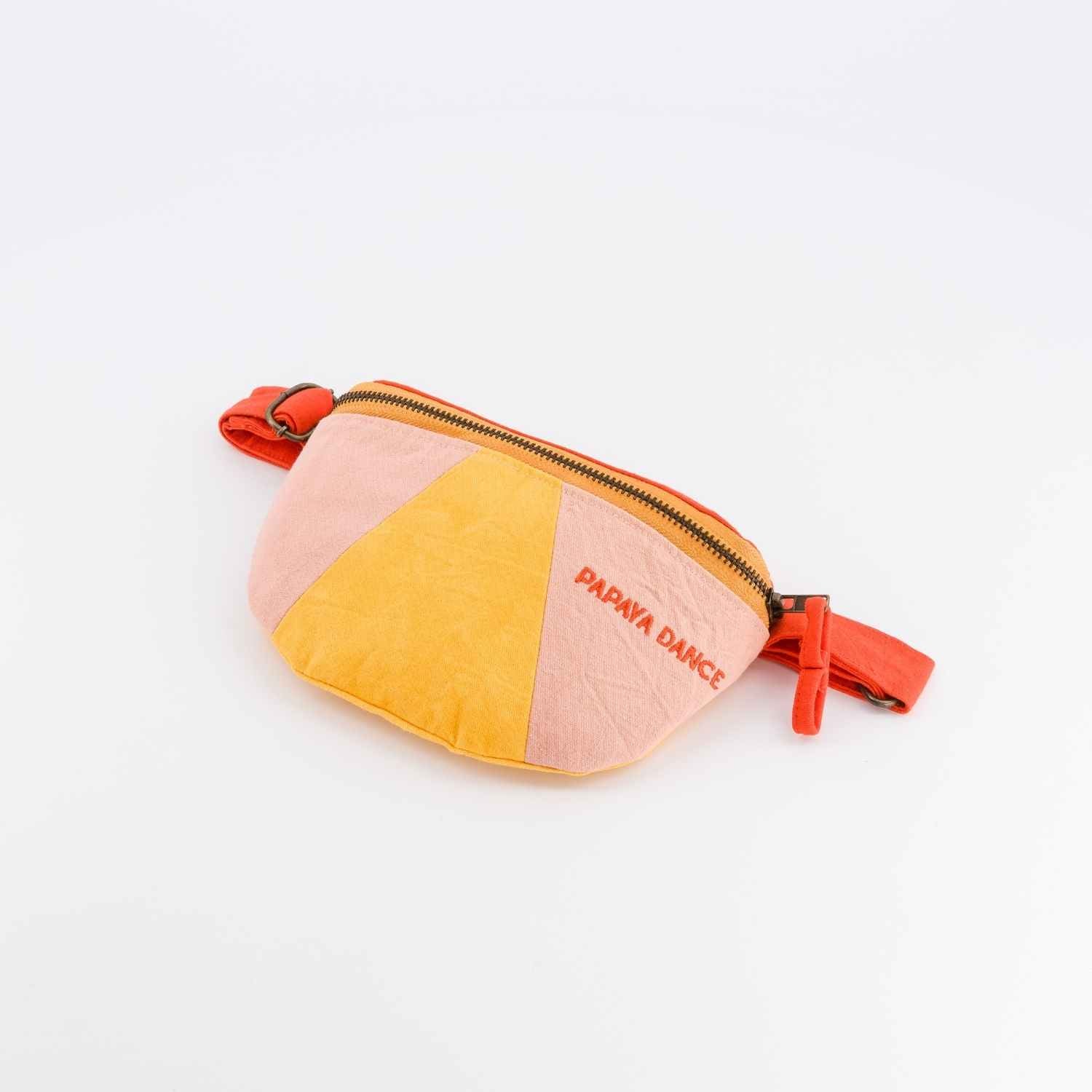 banane-parent-enfant-banane-maman-mixte-enfant-cadeau-été-maman-enfant-cadeau-anniversaire-petite-fille-matchy-matchy-cadeau-famille-cadeau-mere-fille-original-cadeau-mere-fille-pratique-matchy-matchy-cadeaux-fête-des-meres-famille-marque-francaise -motif-papaya-dance