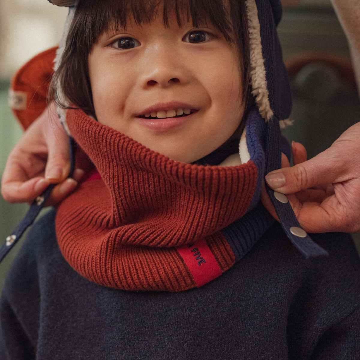 snood-bebe-enfant-hiver-chamaye-cadeau-naissance-bebe-pratique-echarpe-hiver-garcon-snood-fille-laine-coton-high-five