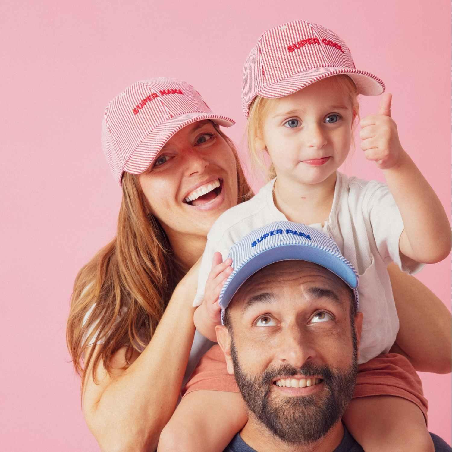 casquette-bebe-enfant-parent-chamaye-assorti-papa-maman-enfant-casquette-papa-fils-cadeau-fete-des-peres-casquette-mere-fille-cadeau-naissance-maman-bebe-cadeau-original-famille-casquette-personnalisable-broderie-super-mama