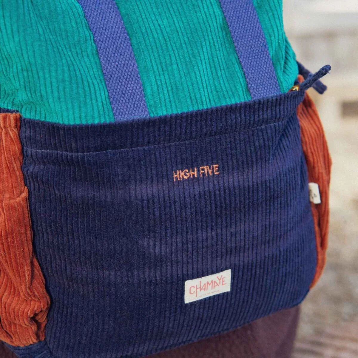 sac-à-dos-enfant-papa-maman-chamaye-assorti-parent-enfant-sac-papa-fils-cadeau-fete-des-peres-sac-mere-fille-cadeau-naissance-maman-sac-matchy-matchy-cadeau-original-famille-broderie-high-five
