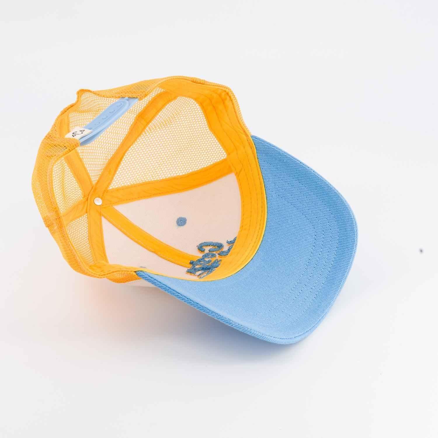 casquette-bebe-enfant-parent-chamaye-assorti-papa-maman-enfant-casquette-papa-fils-cadeau-fete-des-peres-casquette-mere-fille-cadeau-naissance-maman-bebe-cadeau-original-famille-casquette-personnalisable-broderie-trucker-costa-del-fun