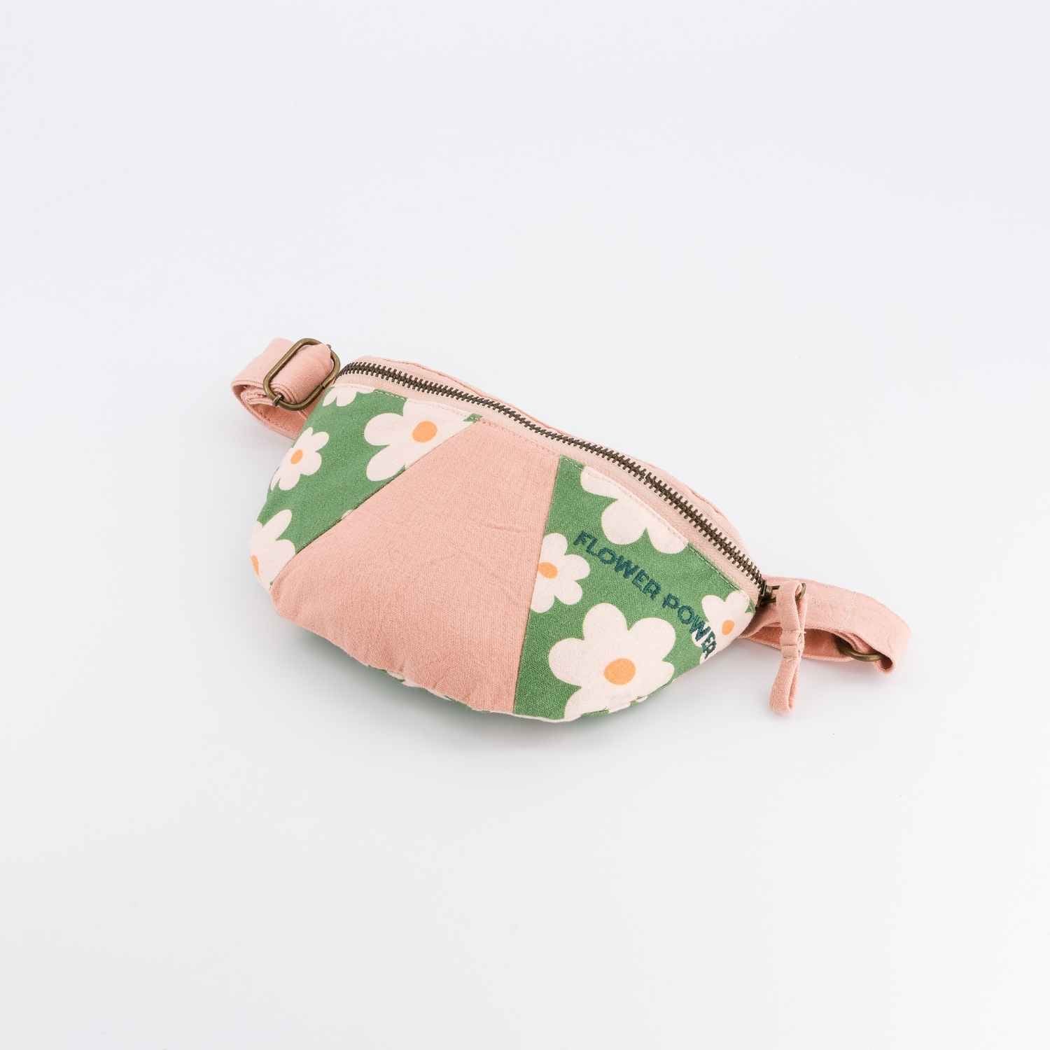 banane-parent-enfant-banane-maman-mixte-enfant-cadeau-été-maman-enfant-cadeau-anniversaire-petite-fille-matchy-matchy-cadeau-famille-cadeau-mere-fille-original-cadeau-mere-fille-pratique-matchy-matchy-cadeaux-fête-des-meres-famille-marque-francaise -motif-flower