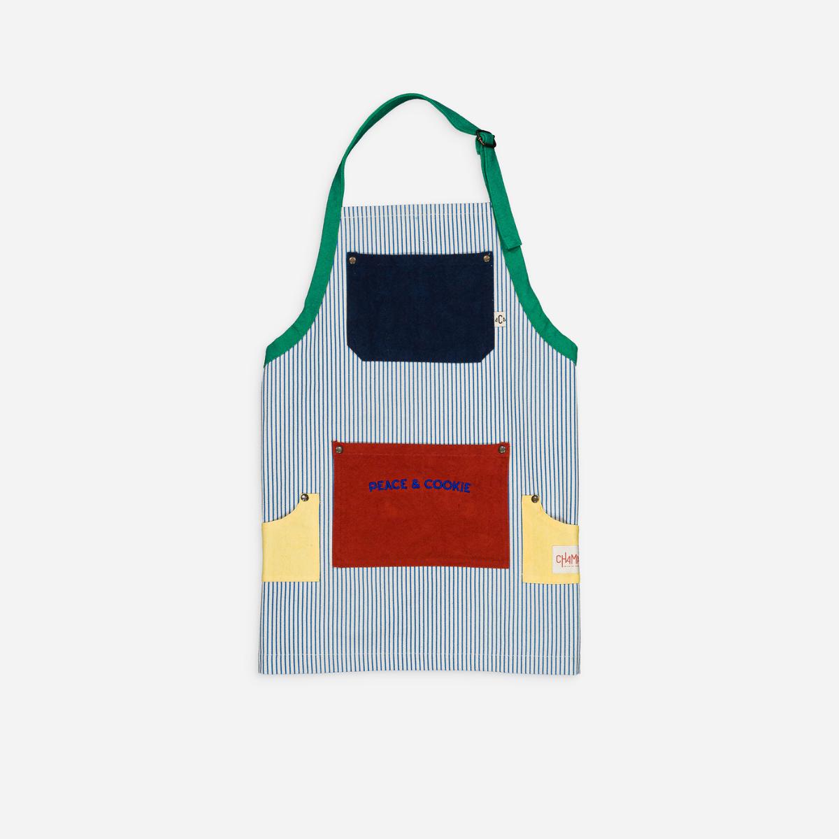  tablier-enfant-papa-maman-chamaye-assorti-parent-enfant-tablier-papa-fils-cadeau-fete-des-peres-bonnet-mere-fille-cadeau-naissance-maman-matchy-matchy-cadeau-original-famille-broderie-peace-and-cookie