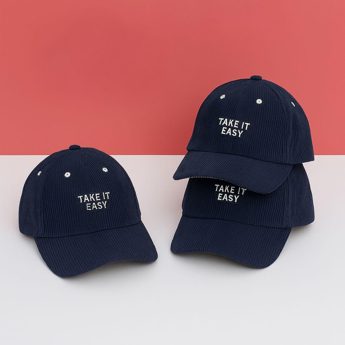 casquette-bebe-enfant-parent-chamaye-assorti-papa-maman-enfant-casquette-papa-fils-cadeau-fete-des-peres-casquette-mere-fille-cadeau-naissance-maman-bebe-cadeau-original-famille-casquette-personnalisable-broderie-take-it-easy