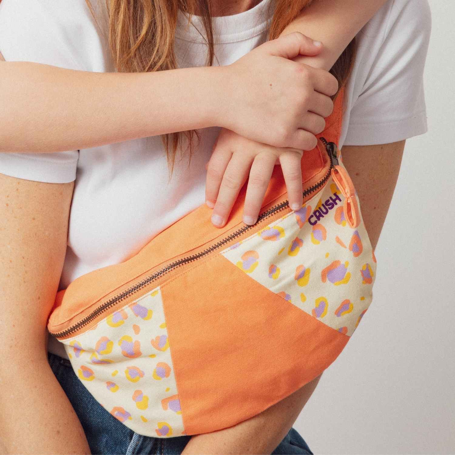 banane-parent-enfant-banane-maman-mixte-enfant-cadeau-été-maman-enfant-cadeau-anniversaire-petite-fille-matchy-matchy-cadeau-famille-cadeau-mere-fille-original-cadeau-mere-fille-pratique-matchy-matchy-cadeaux-fête-des-meres-famille-marque-francaise -motif-leopard