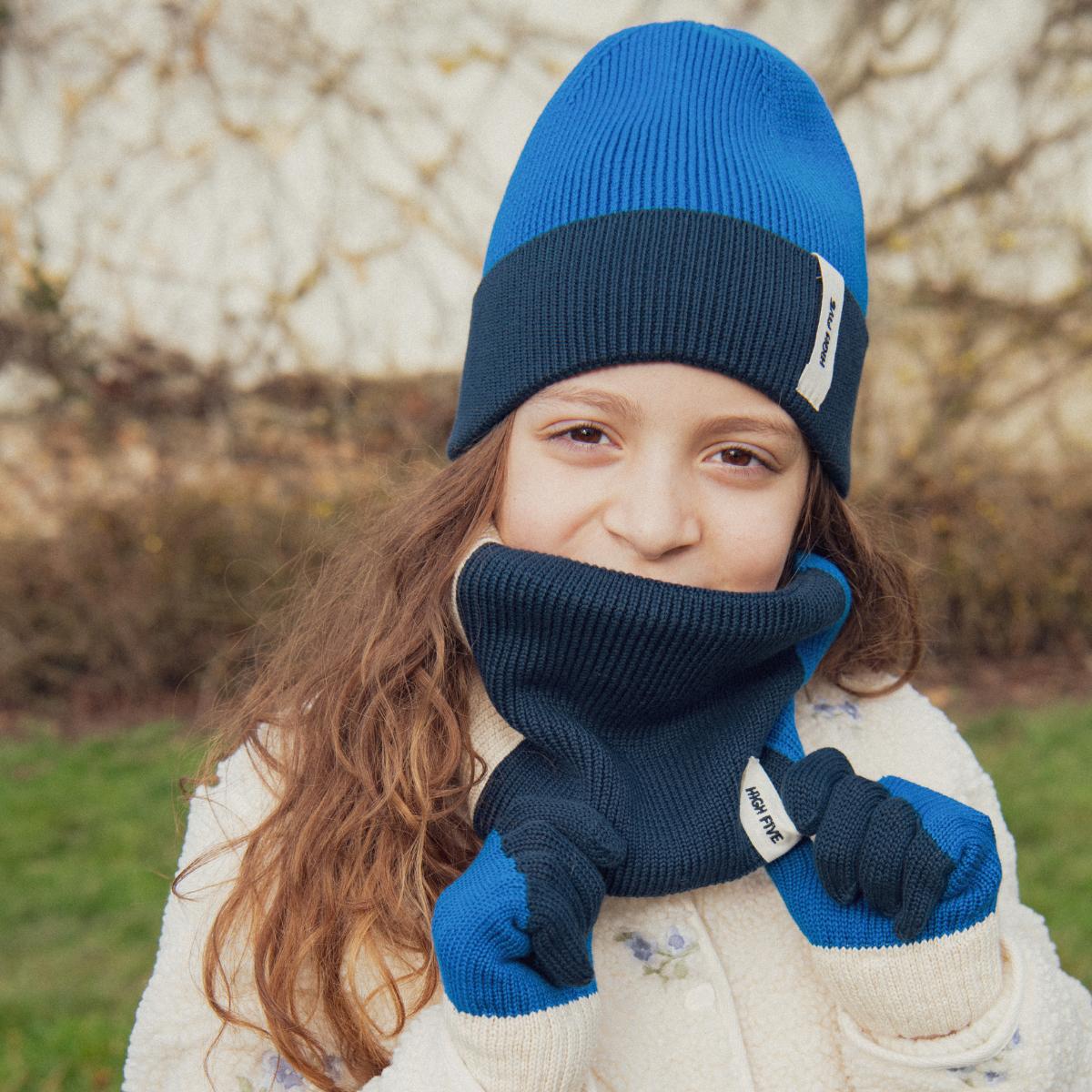 bonnet-bebe-enfant-papa-maman-chamaye-assorti-parent-enfant-bonnet-papa-fils-cadeau-fete-des-peres-bonnet-mere-fille-cadeau-naissance-maman-bebe-matchy-matchy-cadeau-original-famille-broderie-high-five