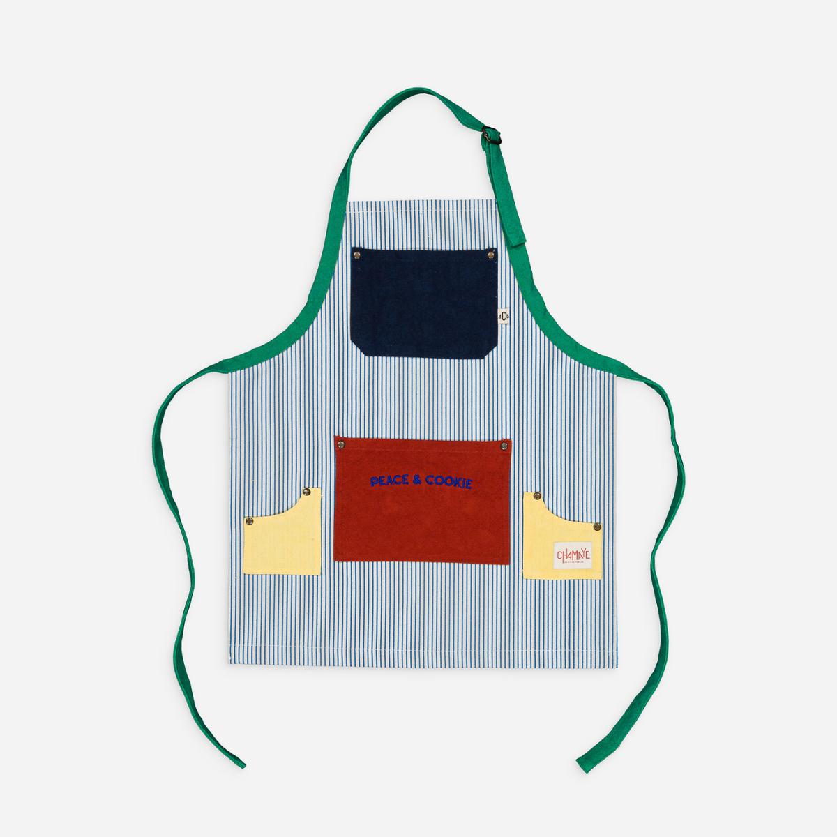  tablier-enfant-papa-maman-chamaye-assorti-parent-enfant-tablier-papa-fils-cadeau-fete-des-peres-bonnet-mere-fille-cadeau-naissance-maman-matchy-matchy-cadeau-original-famille-broderie-peace-and-cookie