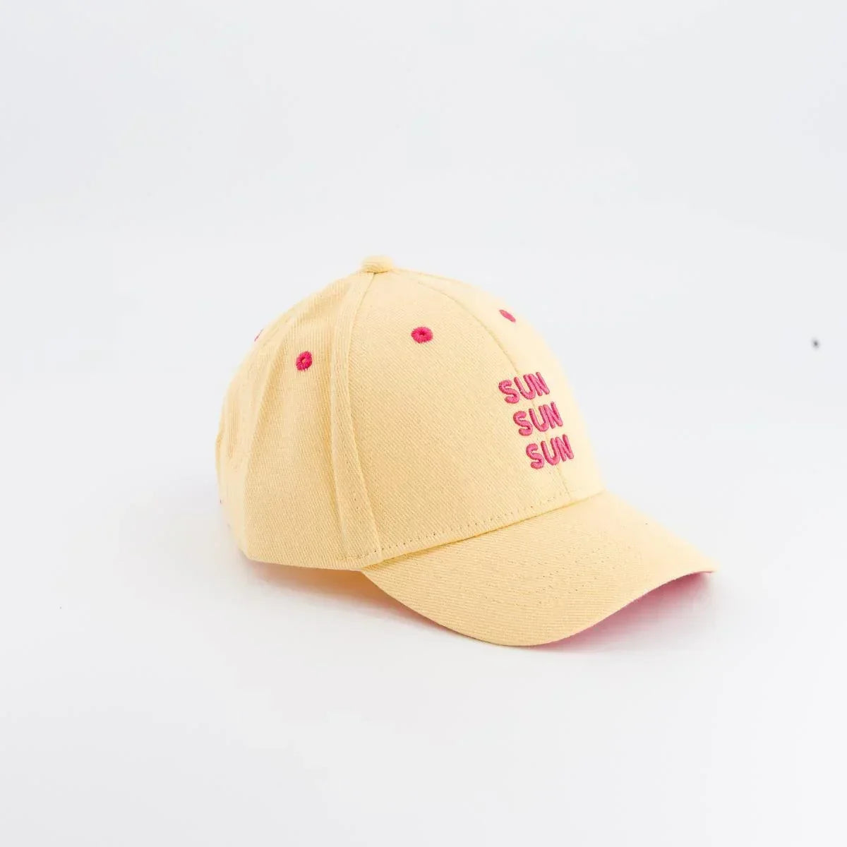 casquette-bebe-enfant-parent-chamaye-assorti-papa-maman-enfant-casquette-papa-fils-cadeau-fete-des-peres-casquette-mere-fille-cadeau-naissance-maman-bebe-cadeau-original-famille-casquette-personnalisable-broderie-sun-sun-sun