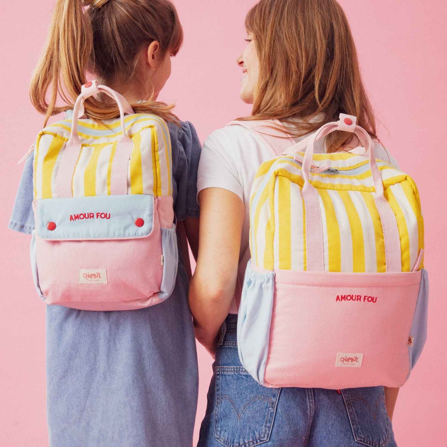 sac-à-dos-enfant-adulte-papa-maman-chamaye-assorti-parent-enfant-sac-papa-fils-cadeau-fete-des-peres-sac-mere-fille-cadeau-naissance-maman-matchy-matchy-cadeau-original-famille-broderie-motif-rentreescolaire-amour-fou